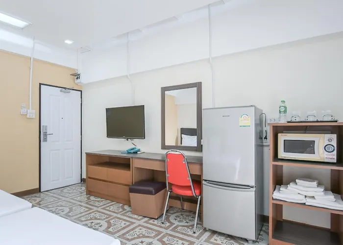 Ac Habitat Aparthotel Bangkok