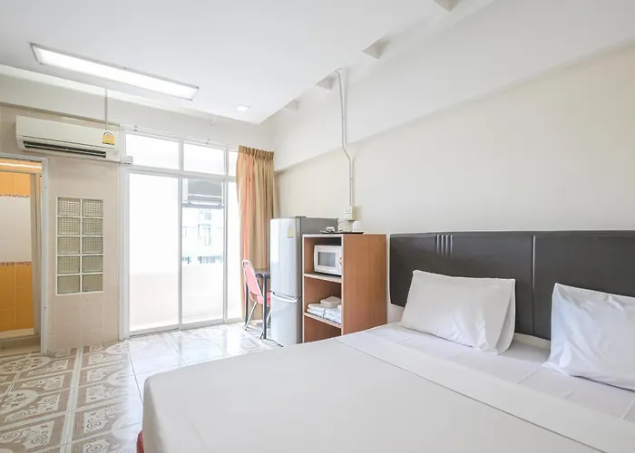 Ac Habitat Aparthotel