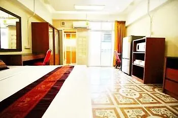 Ac Habitat Aparthotel Bangkok