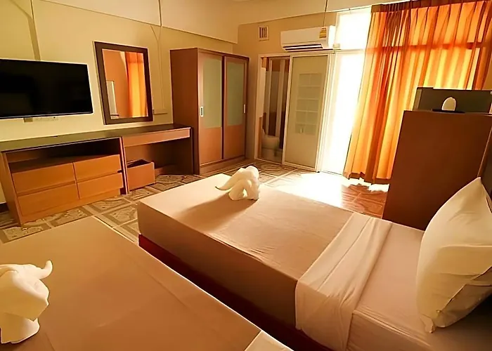 Ac Habitat Aparthotel